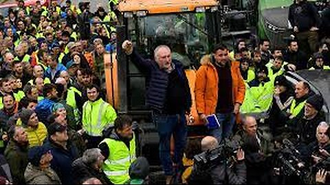 Spanish, Polish and Moldovan farmers continue to denounce EU policies