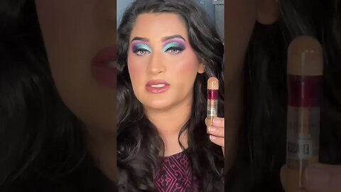 #reviewsbyanam #anamarshad #viralvideo #shortvideo #makeup #mua #canadianmakeupartist #makeupvideo