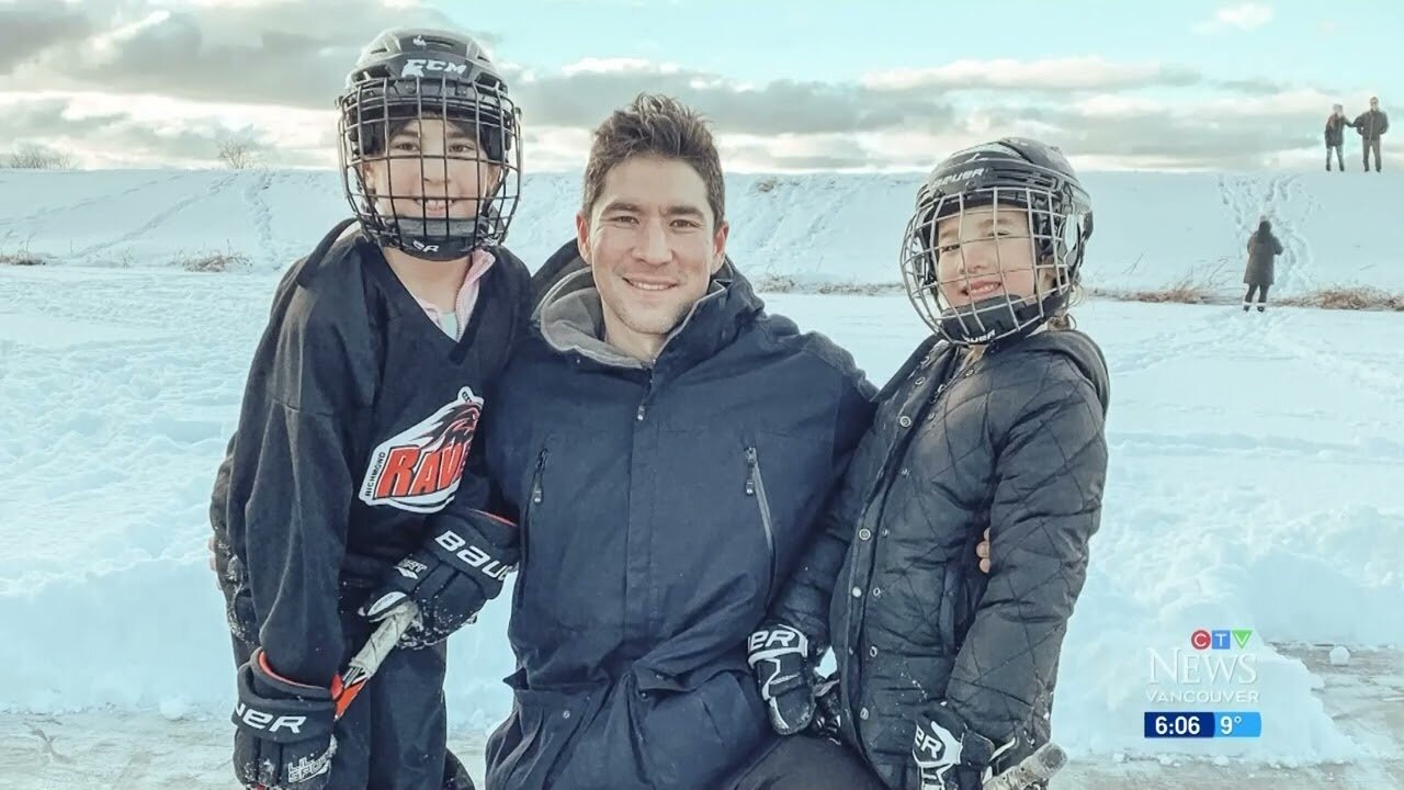 Raymond Sawada Former pro ice hockey player (38) suddenly collapses