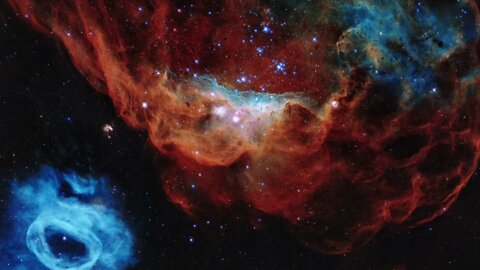 Hubble's 31st Anniversary: Giant Star on the Edge of Destruction