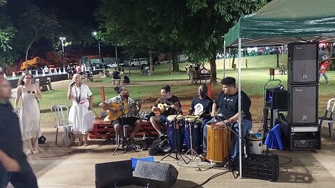 Grupo Lamento do Interior Na feira noturna do Alto do Ginásio