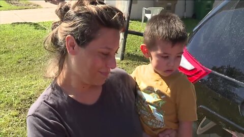 "I thought I was gonna die:" Southwest Florida resident shares her story after Hurricane Ian