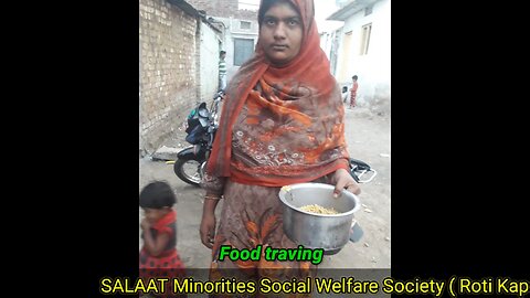 free food donate ( roti SALAAT Minorities Social Welfare Society ( Roti Kapda Bank) UDGIR dist Latur