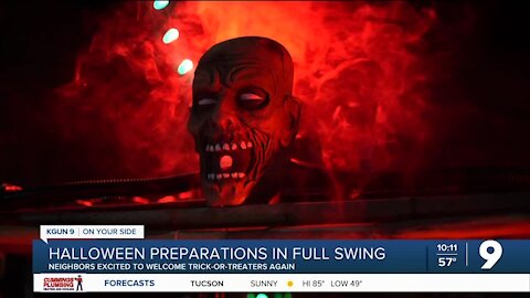 Lights, frights, and more as neighborhood prepares for Halloween
