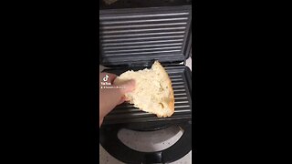 A delicious 🤤 sandwich 🥪 🤙