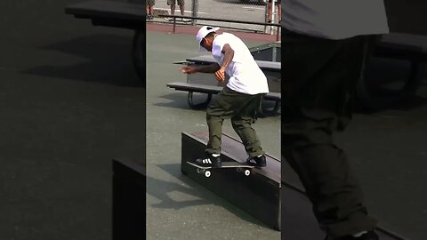 Felipe Gustavo switch flip into back smith and back tailslide #skateboarding #skateboard #skate