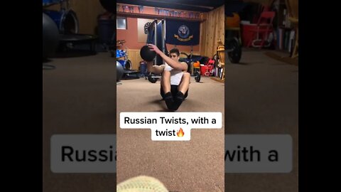 RUSSIAN TWISTS WITH A TWISTER 😳🔥 #Shorts