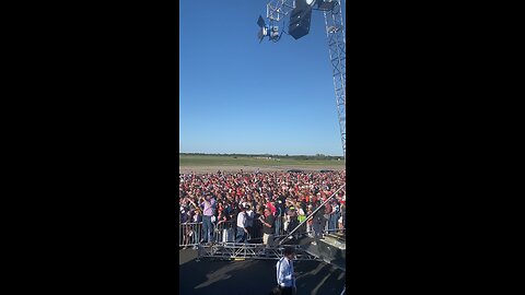 Huge crowd at Trump Rally