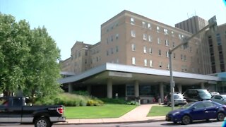 Healthcare workers at Mercy Hospital vote to strike