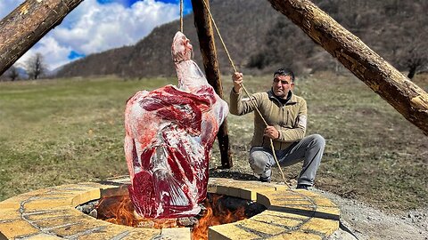 Beef Thighs Deep in an Underground Tandoor! A feast for Everyone in the Village