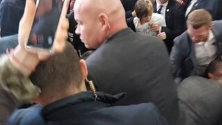 Man trying to attack Macron apprehended