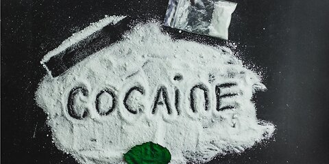 Narco Economics: Profits, Cocaine, and Global Drug Markets
