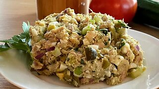 High Protein Tuna Avocado Salad without Mayonnaise