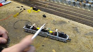 Athearn Blue Box PA-1 DCC conversion part 4 wiring layout