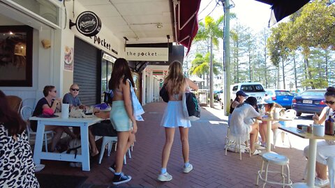 Burleigh Heads Beach Walk - Australia