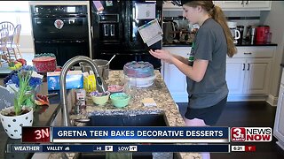 Gretna teen bakes decorative desserts