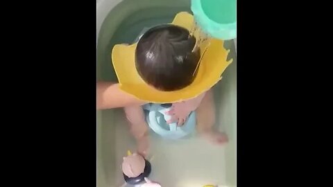 very funny baby #trending #gadgetsshorts #ytshorts