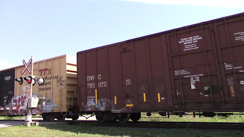CN 8960, CN 5609, CN 5795 & CN 2200 DPU Engines Manifest Train West Through Ontario