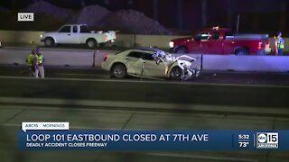 Crash shuts down Loop 101 in north Phoenix