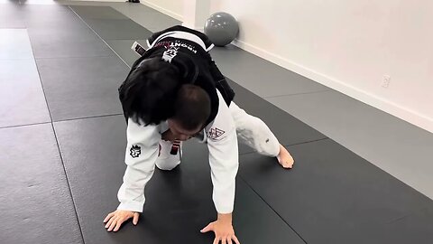 Teaching my 7 years old student how to control back take 😮 #bjj #jiujitsu #bjjlifestyle