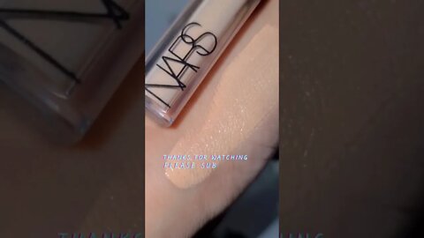 NARS CREAMY CONCEALER CUSTARD MEDIUM (MINI) - The Perfect Shade for Every Skin Tone!