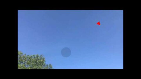 UFOs Over Eagan, Minnesota - June 1, 2021