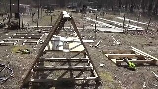 Building A Tiny Chicken House On Wheels Out Of Free Pallets