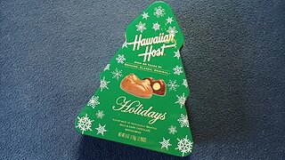 CURIOS for the CURIOUS [96] : Hawaiian Host Holiday Tree Tin