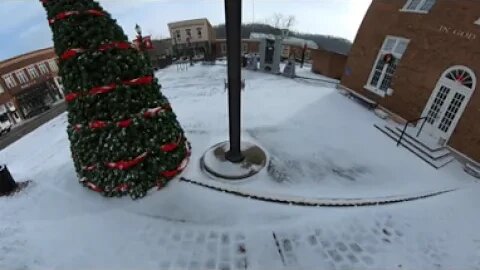 On The Square, After The Snow 360° ❄️