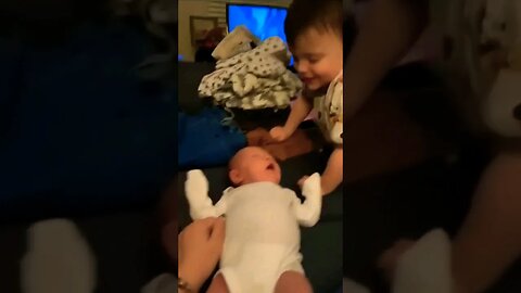 Cute Babies #funny #funnyvideo #funnyvideos #funnymoments #bloopers #cutebabies #cutebaby