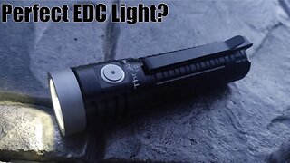 ThruNite T2 USB C Rechargeable Flashlight Review 21700 battery 3757 Lumens