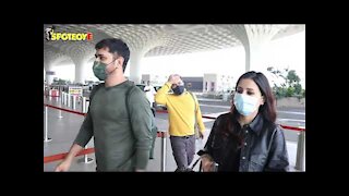 Disha Patani, Sonal Chauhan, Shefali Jariwala, Daisy Shah,MS Dhoni Spotted at the Airport | SpotboyE