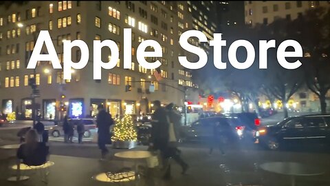 5th Avenue & 59th Street Apple Store in Manhattan New York