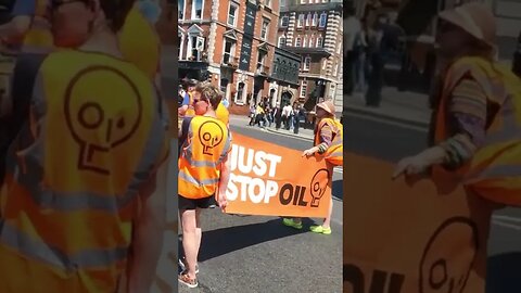 Just Stop Oil protest London 10th June #JustStopOil #London #june