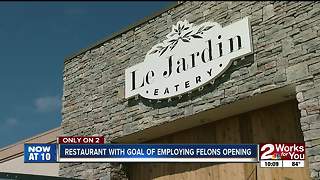 Restaurant with goal of employing felons opening