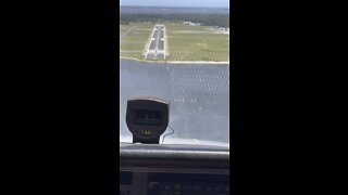 landing in monteau slight crosswind
