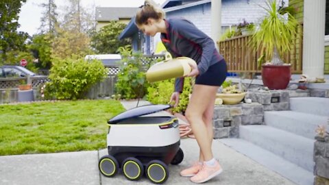 Cute ROBOTS Now Delivering Food In Major Cities - U.S. & Europe - "Starship Robots"