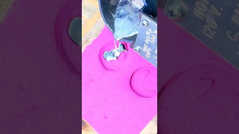 Pouring Molten Metal is So Satisfying