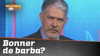 Bonner aparece de barba e choca público