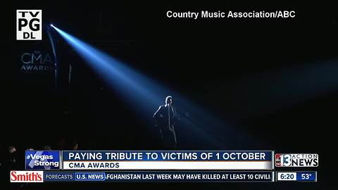 CMA Awards pay tribute to Vegas victims