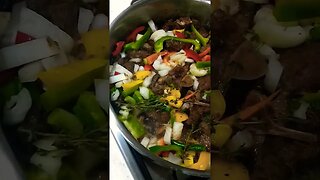 Delicious Slow Cooked Oxtail stew Recipe Jamaican Style 😋#shorts