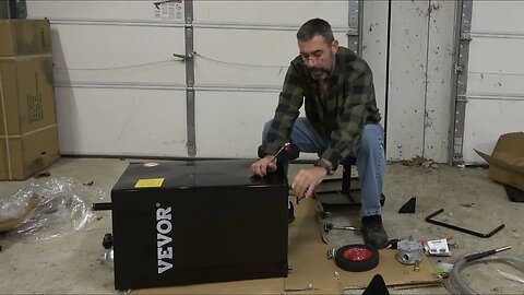 Vevor 30 Fuel Caddy. Assembly and Review. This is going to be perfect for filling up my equipment.