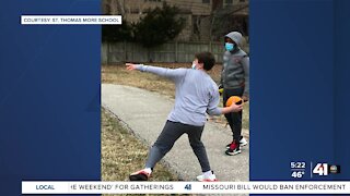 Tampa, Kansas City schools compete for Super Bowloi