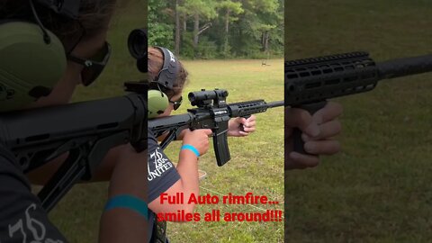 Full Auto Rimfire AR-15…Makes the Wife Smile 😊 #shorts #rimfire #iv8888rangeday