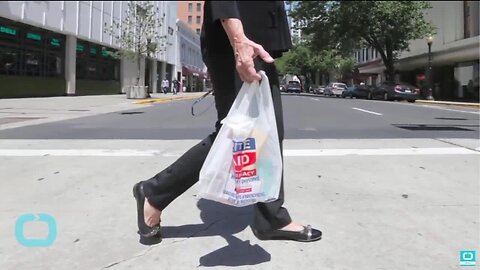 Plastic bags could be banned in Cuyahoga County by October