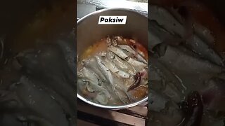 Cooking fish paksiw- filipino food #philippines #cooking