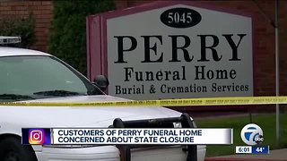 Woman working to get mother's ashes from Perry Funeral Home
