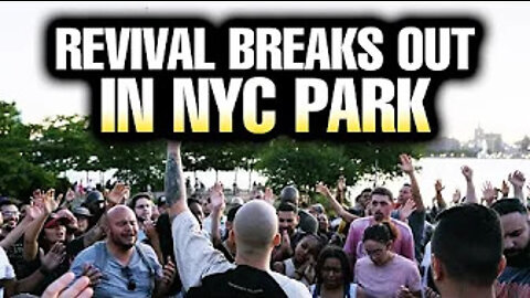 Revival In NYC Park (Unedited Footage)