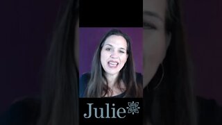 Be Authentic to Yourself | Julie Murphy