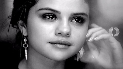 Selena Gomez - The Heart Wants What It Wants (Official Video)